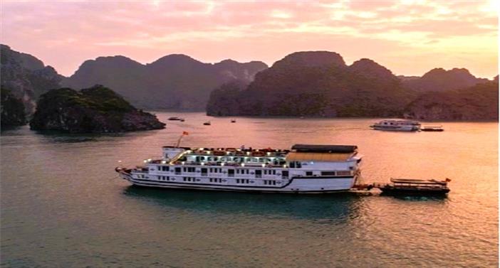 Du thuyền La Regina Classic